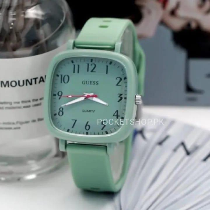 Women Movement: Quartz Water Resistant  1 Minni Bo
