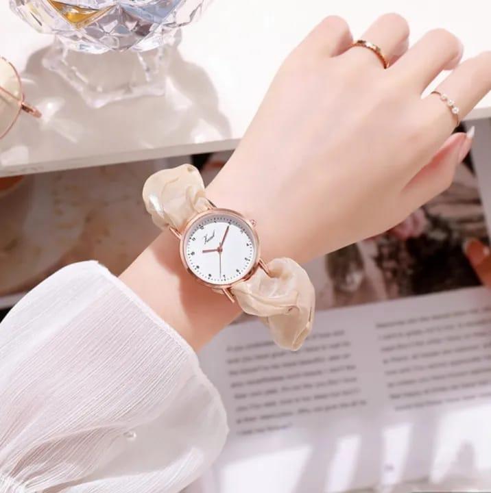 Water Resistance Women Watch 1 Pcs Minni Bo